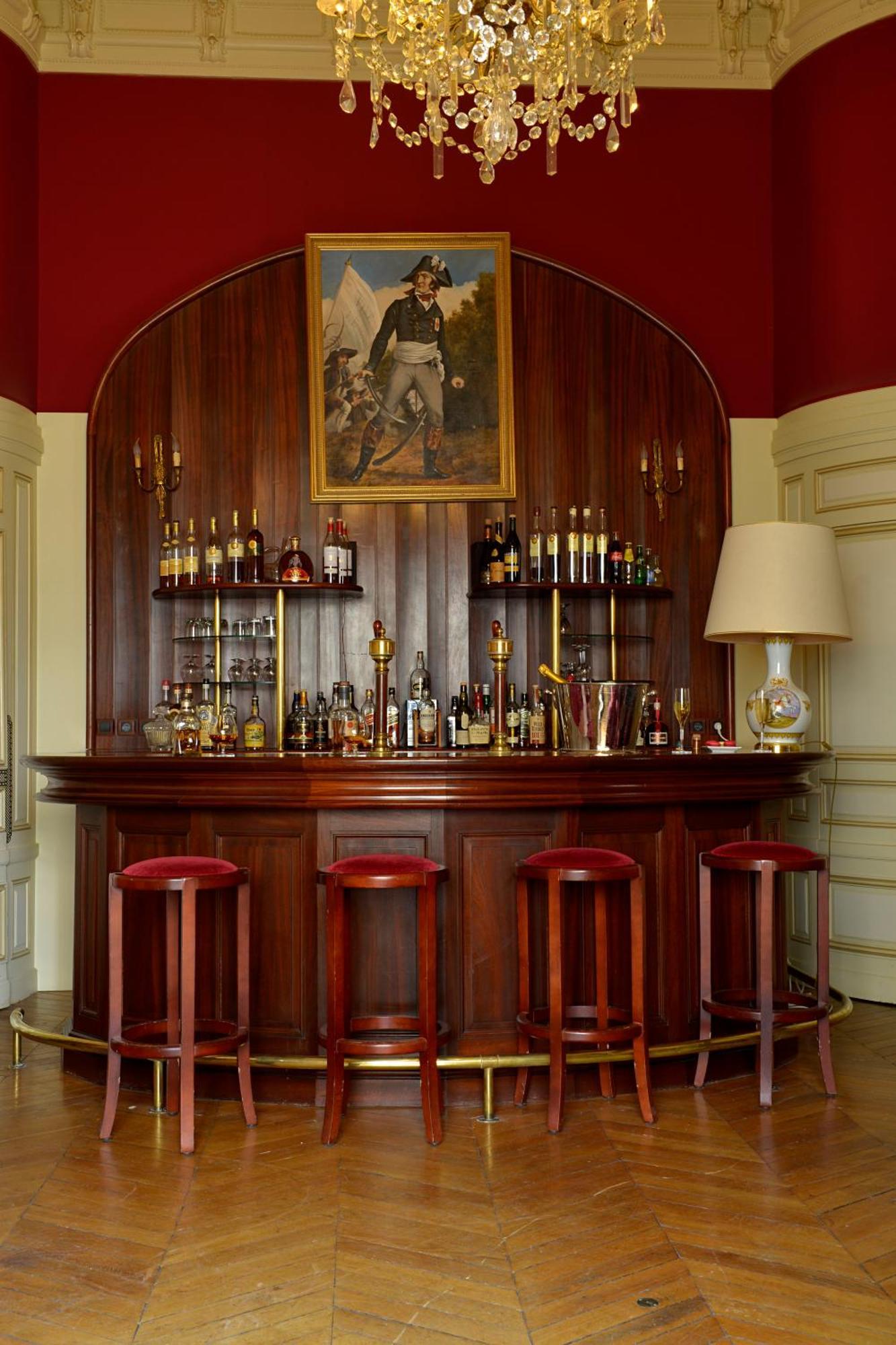 Chateau Colbert Maulévrier 外观 照片
